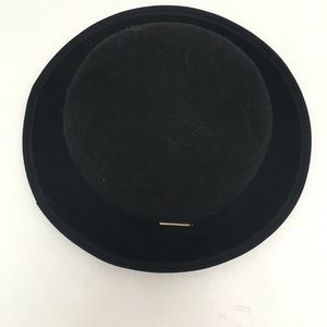 🚨 FINAL PRICE DROP🚨 Black Blower Hat